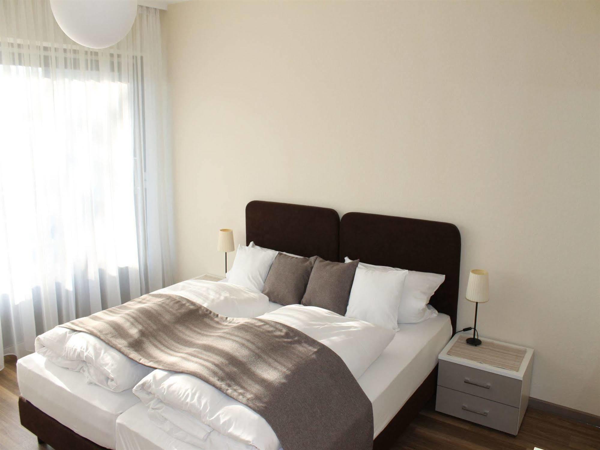 Hotel Garni Bellevue Бад-Фюссинг Экстерьер фото